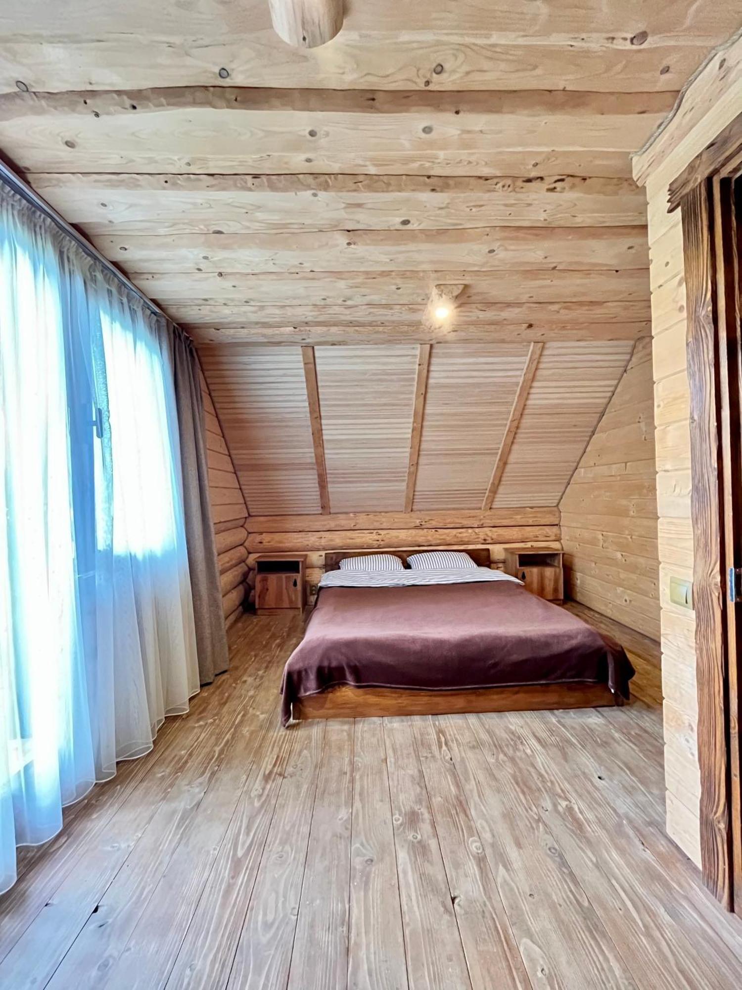 Тихий Куточок Villa Izki Bagian luar foto